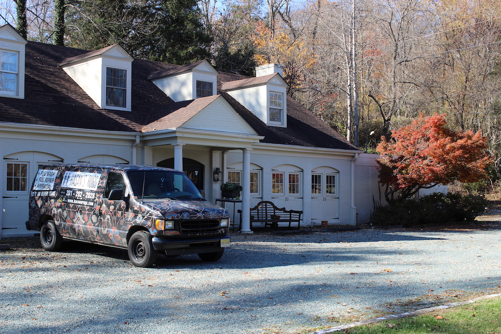 VA Showroom • Oriental Rug Store & Vintage Rug Shop • Professional Rug